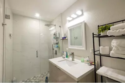 140 NW 46th St, Oakland Park, FL 33309 - Photo 13