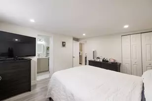 140 NW 46th St, Oakland Park, FL 33309 - Photo 11