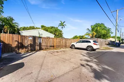 1928  Adams St, Hollywood, FL 33020 - Photo 19