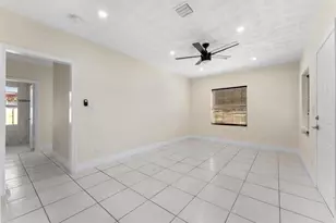 1928 Adams St, Hollywood, FL 33020 - Photo 9