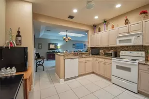 12611 Crystal Pointe Dr, Boynton Beach, FL 33437 - Photo 21