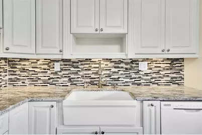 4950 E Sabal Palm Blvd, Unit #302, Tamarac, FL 33319 - Photo 7