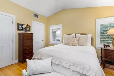 359  Poinciana Dr, Fort Lauderdale, FL 33301 - Photo 27