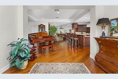 359  Poinciana Dr, Fort Lauderdale, FL 33301 - Photo 9