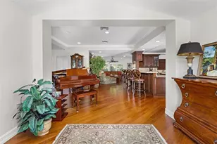 359 Poinciana Dr, Fort Lauderdale, FL 33301 - Photo 9