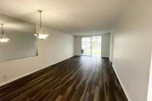 6005 Del Lago Cir, Sunrise, FL 33313 - Photo 5