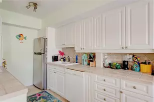 2811 NE 51st Unit, Fort Lauderdale, FL 33308 - Photo 5