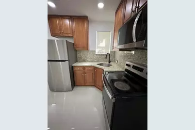 2312  Cleveland St, Unit #2312, Hollywood, FL 33020 - Photo 5