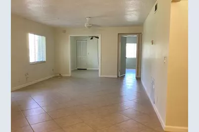 5927  La Pinata Blvd, Unit #C-1, Greenacres, FL 33463 - Photo 13