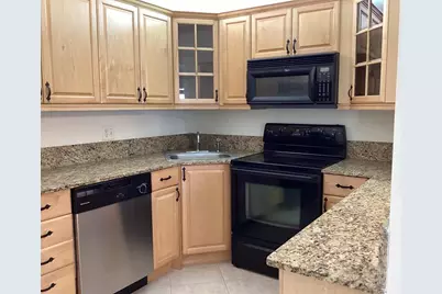 5927  La Pinata Blvd, Unit #C-1, Greenacres, FL 33463 - Photo 7