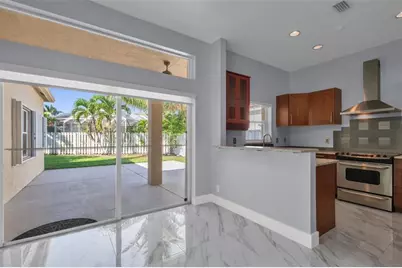 716  Juniper Ln, Weston, FL 33327 - Photo 7