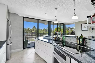 1301  River Reach Dr, Unit #309, Fort Lauderdale, FL 33315 - Photo 9