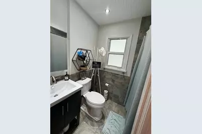 1509 NE 35th St, Oakland Park, FL 33334 - Photo 11