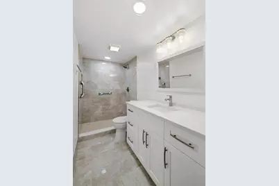 2901  Victoria Cir, Unit #B-2, Coconut Creek, FL 33066 - Photo 17