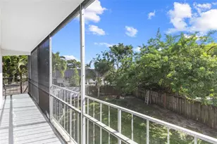 2182 NE 5th Cir, Boca Raton, FL 33431 - Photo 13