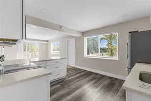 2182 NE 5th Cir, Boca Raton, FL 33431 - Photo 9