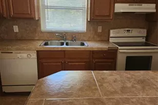 4150 Woodside Dr, Coral Springs, FL 33065 - Photo 3