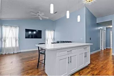 3082  Lillian Ln, Margate, FL 33063 - Photo 5