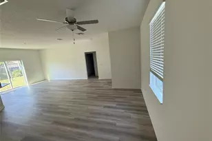 8715 98th Ct, Vero Beach, FL 32967 - Photo 5