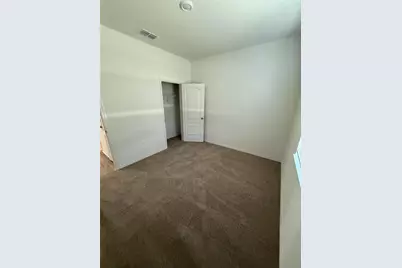 8715  98th Ct, Vero Beach, FL 32967 - Photo 11