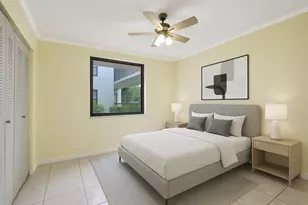 9573 W McNab Rd, Tamarac, FL 33321 - Photo 19