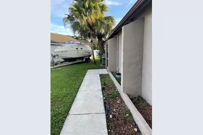 9020  Pine Springs Drive, Boca Raton, FL 33428 - Photo 29