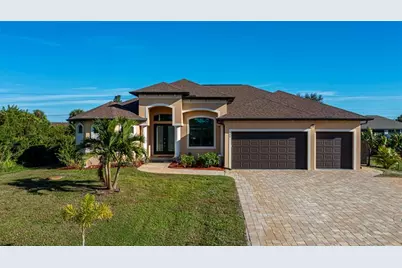 105  Hardee Way, Rotonda West, FL 33947 - Photo 1
