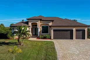 105 Hardee Way, Rotonda West, FL 33947 - Photo 1