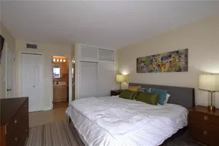 400 Golden Isles Dr, Hallandale Beach, FL 33009 - Photo 15