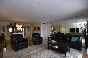 400 Golden Isles Dr, Hallandale Beach, FL 33009 - Photo 11