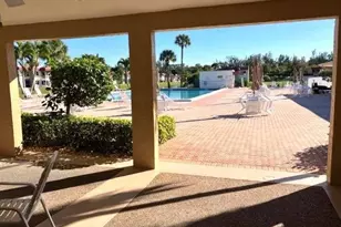 317 Lake Evelyn Dr, West Palm Beach, FL 33411 - Photo 19