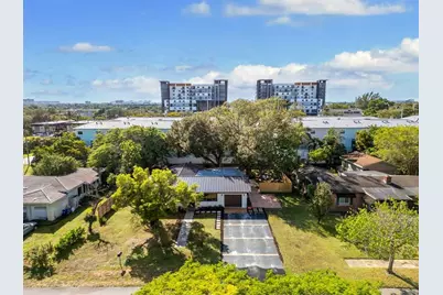 424 NE 2nd St, Pompano Beach, FL 33060 - Photo 27