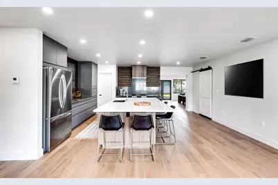 424 NE 2nd St, Pompano Beach, FL 33060 - Photo 3