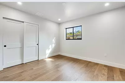 424 NE 2nd St, Pompano Beach, FL 33060 - Photo 17