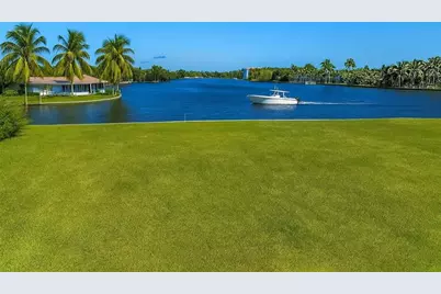 2231 NE 15th Ct, Fort Lauderdale, FL 33304 - Photo 3