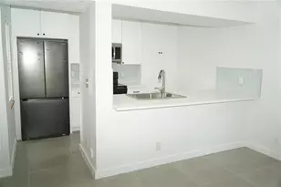 11574 NW 44th St, Coral Springs, FL 33065 - Photo 3