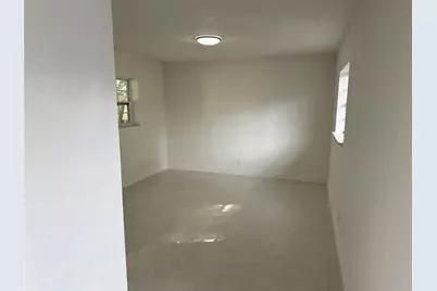 1724 NE 50th Ct, Pompano Beach, FL 33064 - Photo 9