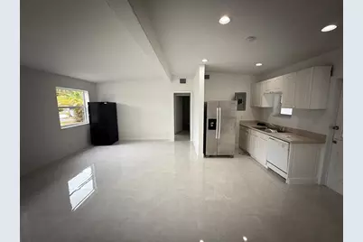 1724 NE 50th Ct, Pompano Beach, FL 33064 - Photo 3