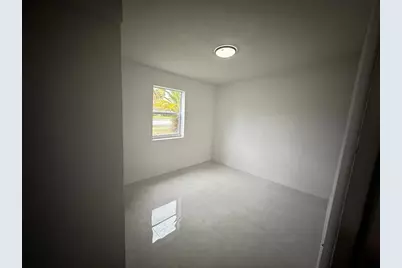 1724 NE 50th Ct, Pompano Beach, FL 33064 - Photo 7