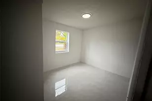 1724 NE 50th Ct, Pompano Beach, FL 33064 - Photo 7