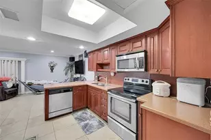 86 Ann Lee Ln, Tamarac, FL 33319 - Photo 5