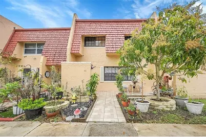 86  Ann Lee Ln, Unit #86, Tamarac, FL 33319 - Photo 1