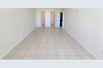 496 NW 165th Street Rd, Unit #D409, Miami, FL 33169 - Photo 7