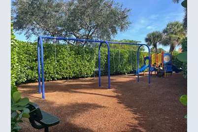 2524  La Cristal Cir, Palm Beach Gardens, FL 33410 - Photo 29