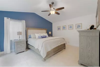 2524  La Cristal Cir, Palm Beach Gardens, FL 33410 - Photo 13