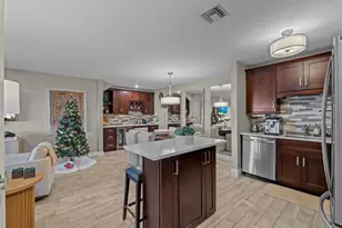 160 Cypress Club Dr, Pompano Beach, FL 33060 - Photo 13