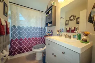 1403 SW 27th Ct, Fort Lauderdale, FL 33315 - Photo 17