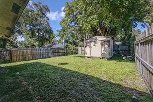 1403 SW 27th Ct, Fort Lauderdale, FL 33315 - Photo 21