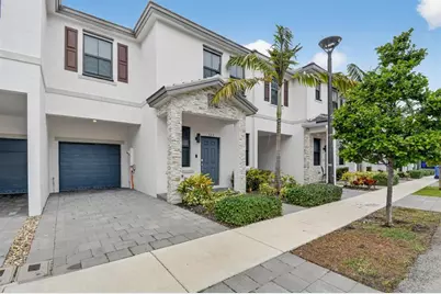 523 SW 19th Ter, Fort Lauderdale, FL 33312 - Photo 1
