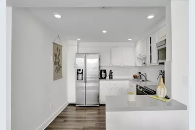 13499 Biscayne Boulevard #610, Miami, FL 33181 - Photo 9